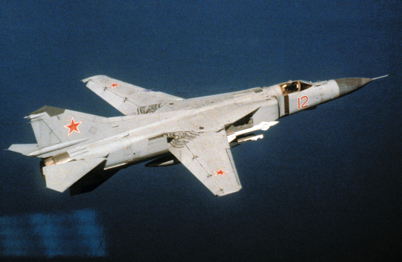 1280px-MiG-23-red12