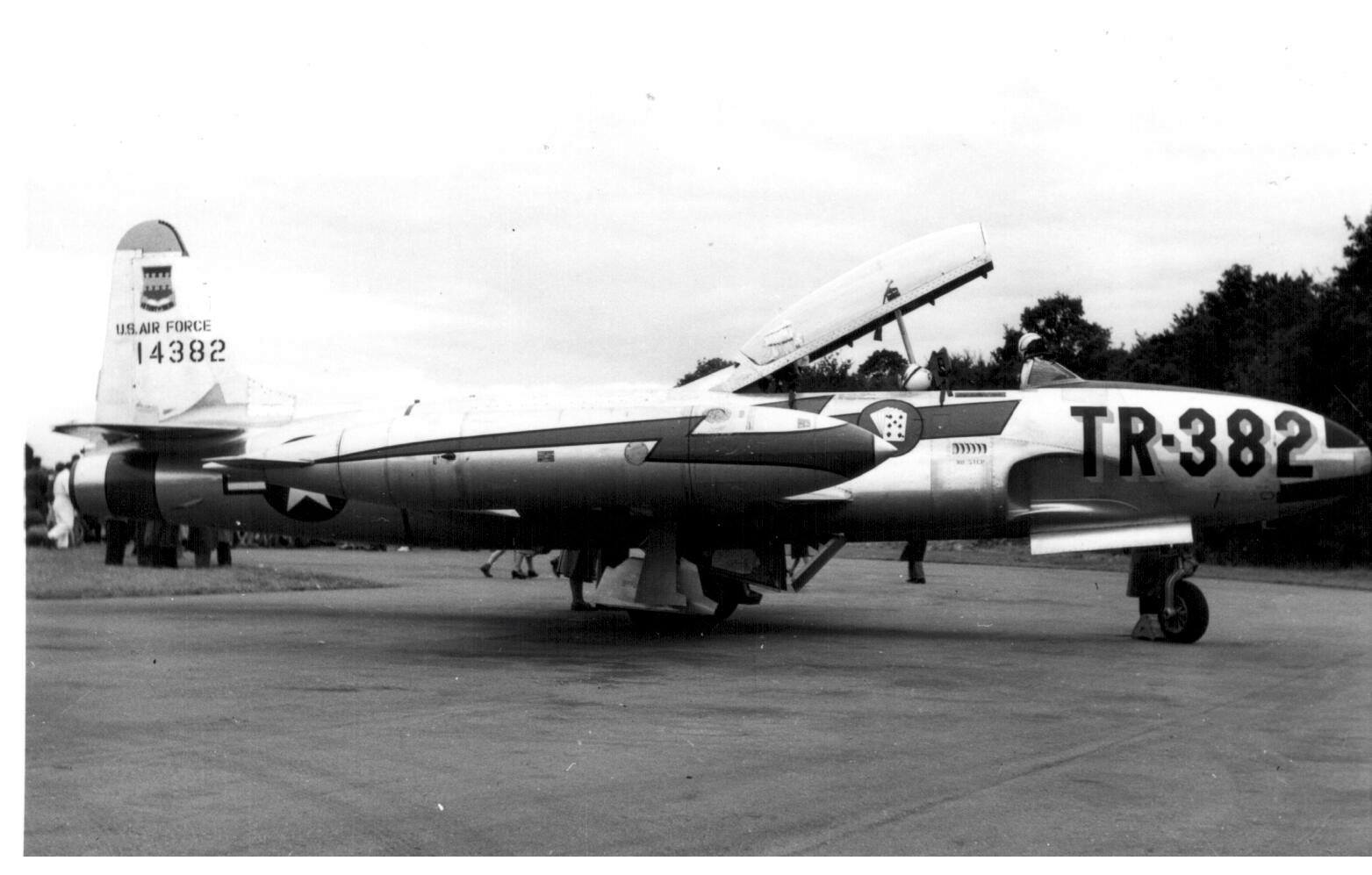 60977379_1199488663561446_8072190178686402560_o